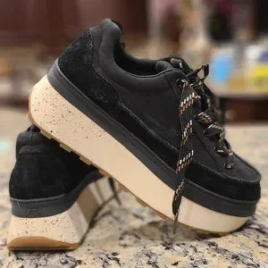 UGG MarinLace BLACk CANVAS 24.5センチ UGG MarinLace BLACk CANVAS 24.5センチ